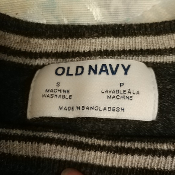 Old Navy Sweater (Size S) - Picture 2 of 3